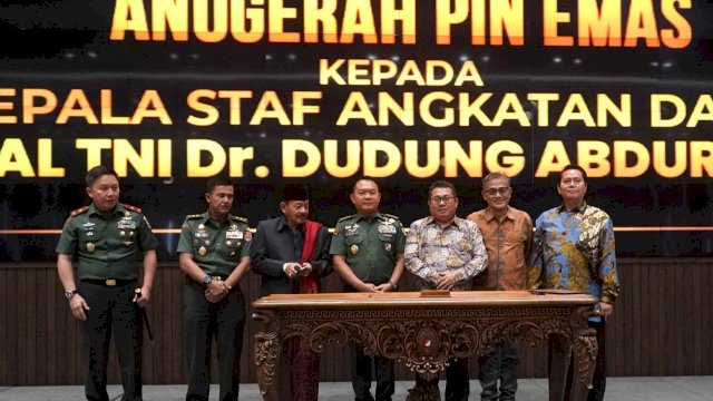 Rapat Pimpinan Nasional Serikat Media Siber Indonesia (SMSI) tahun 2021 di Markas Besar Angkatan Darat, Jalan Veteran Jakarta, Kamis (21/07/2021). (Istimewa)