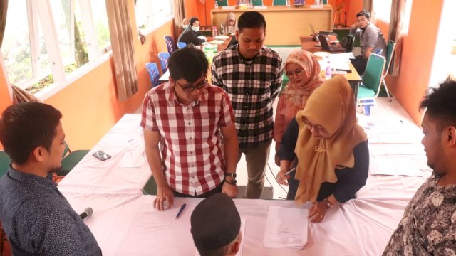 Simulasi penanganan sengketa pada Pemilu yang dilakukan oleh Badan Pengawas Pemilu Kabupaten Soppeng, Sabtu (23/07/2022). (Istimewa)