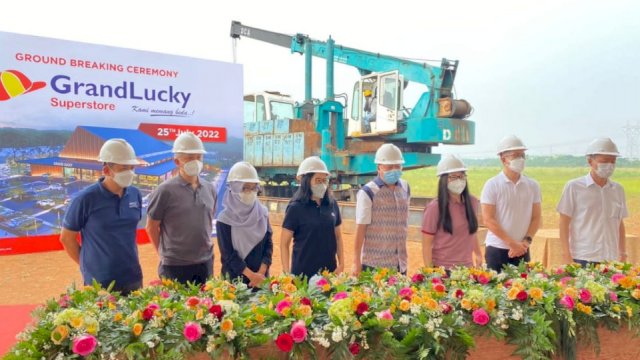 Ground Breaking Ceremony GrandLucky Secara Simbolis di Lahan Seluas 1 Hektar Kawasan BSD. (Ist)
