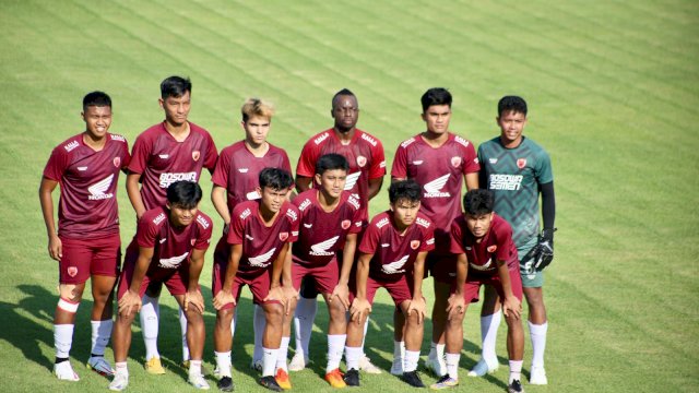 Pemain PSM Makassar direncanakan akan melaksanakan latihannya di Stadion Kalegowa dan Lapangan Syekh Yusuf. Hal ini usai dilakukannya penandatanganan kerjasama antara Pemkab Gowa dengan manajemen PSM Makassar. (Dok. Humas Gowa)