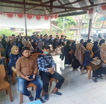 Mahasiswa Universitas Muhammadiyah Parepare KKN di Kecamatan Curio