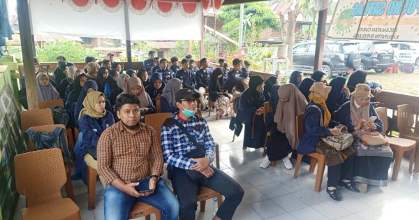 Mahasiswa Universitas Muhammadiyah Parepare KKN di Kecamatan Curio