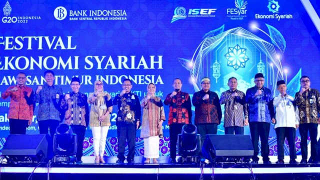 Buka Fesyar KTI, Gubernur Andi Sudirman Dorong Akselerasi Ekonomi Syariah untuk Pemberdayaan Masyarakat