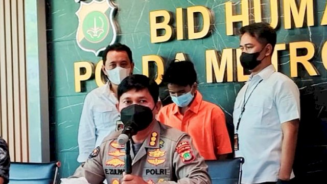 (R) Salah Satu Pelaku Tawuran Dihadirkan di Polda Metro Jaya (Foto:Istimewa)