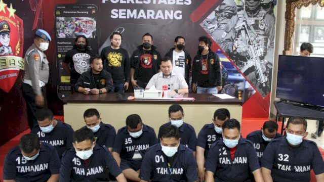 Kasat reskrim Polrestabes Semarang AKBP Donny Sardo Lumbantoruan Memimpin Langsung Konferensi Press Pengungkapan Kronologis Pengeroyokan (Foto: Istimewa)