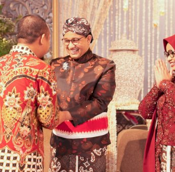 Andi Sudirman Hadiri Resepsi Pernikahan Putri Anies Baswedan