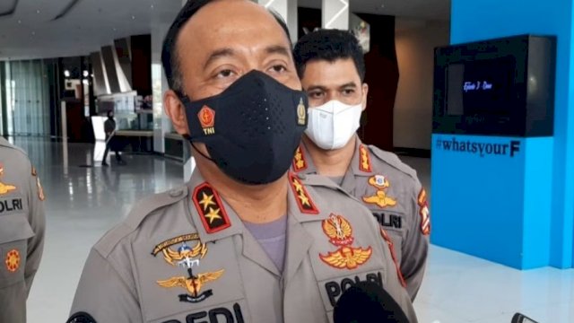 Kadiv Humas Polri Irjen pol Dedi Prasetyo Memberi Keterangan Persnya (Foto:Istimewa)