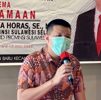 Sosbang Keagamaan, Edward Horas Imbau Warga Eratkan Persatuan dan Silaturahmi
