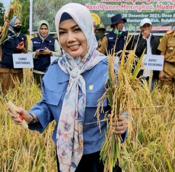 Isnayani Didapuk Nakhodai Fraksi PKS DPRD Sulsel