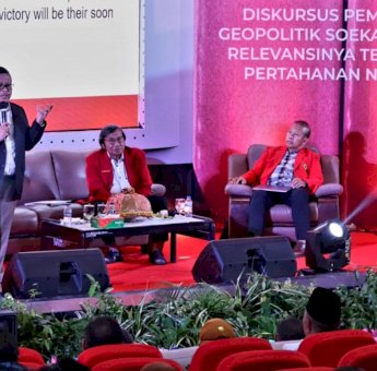 Bawakan Kuliah Geopolitik Soekarno di Unhas, Hasto Beberkan Soal Peran Penting Mahasiswa Indonesia