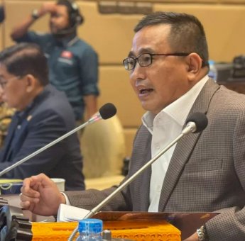 Soal Rencana Kenaikan Tarif Pajak Bandara, Anggota DPR RI Muhammad Fauzi Tegaskan Pengelola Wajib Tingkatkan Pelayanan