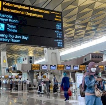 Berlaku Hari Ini, Vaksinasi Booster Syarat Perjalanan Udara Dalam Negeri