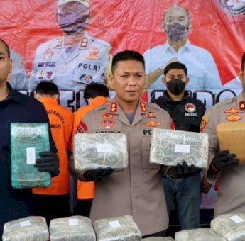 Polres Tangsel Sita 39 Kg Ganja Dari 4 Pengedar