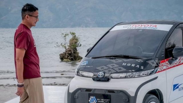 Menparekraf Sandiaga Salahudin Uno di Wisata Pulau Samosir Dalam Peresmian Toyota EV Smart Mobility Project. (Istimewa)