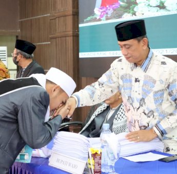 Hadiri Wisuda Angkatan 15, Bupati Wajo Puji Ma’had Aly As’adiyah Sengkang