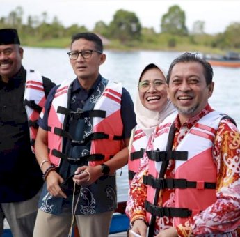 Kunjungi Desa Pela Bersama Wagub, Sandiaga Uno: Kebanggaan kaltim dan Kabupaten Kutai Kartanegara