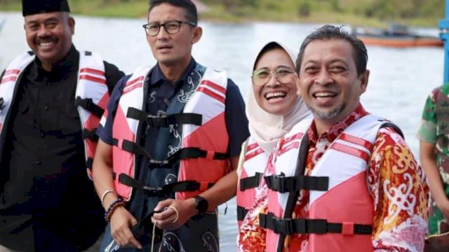 Wakil Gubernur Kaltim Hadi Mulyadi, Bersama Bupati Kutai Kartanegara dan Wakil Ketua Komisi X DPR RI asal Kaltim Hetifah Sjaifudian Terlihat Mendampingi Menteri Pariwisata dan Ekonomi Kreatif (Menparekraf) Republik Indonesia, Sandiaga Salahuddin Uno, Saat Kunjungan Kerja di Kalimantan Timur.(Foto: Istimewa)