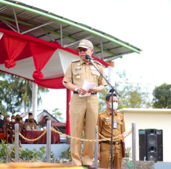 Jadi Inspektur Upacara Pembukaan TMMD ke-114, Taufan Pawe : TNI Sejak Dulu Manunggal dengan Rakyat
