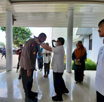 Kunjungan ke Rujab Bupati Majene, Kapolda Sulbar Disambut Forkopimda, Tokoh Agama dan Masyarakat