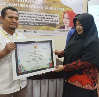 Empat Desa Wisata di Gowa Terima Penghargaan Kemenparekraf RI