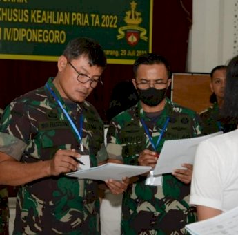 Pangdam IV/Diponegoro Pimpin Sidang Pantukhir Caba PK TNI AD Reguler Wanita Dan Keahlian Pria