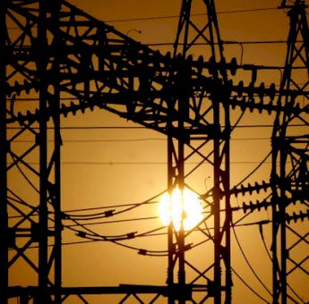 Ada Gangguan Sistem Interkoneksi PLN, Sejumlah Wilayah Kaltim dan Kalsel Black Out