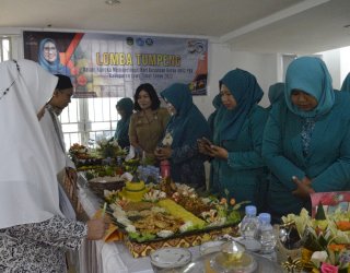 Peringati HKG PKK ke 50, TP PKK Luwu Timur Gelar Lomba Tumpeng
