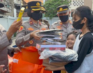 Polres Jakarta Barat Peduli Korban Kebakaran