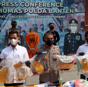 Polisi Berhasil Ungkap Kasus Penemuan Mayat Dalam Karung di Tempat Pembuangan Sampah Kabupaten Serang
