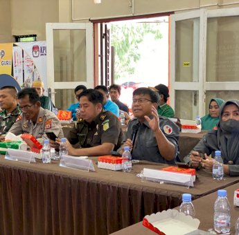 KPU Sosialisasikan PKPU Nomor 4 tahun 2022, Bawaslu Lutim Sampaikan Potensi Kerawanan Pendaftaran, Verifikasi dan Penetapan Parpol