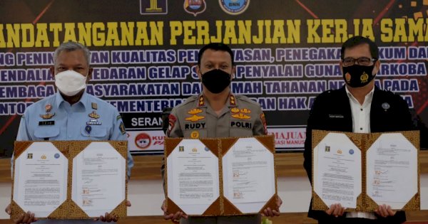 Berantas Narkoba, Polda Banten Bersama BNNP dan Kanwil Kemenkumham Gelar Penandatanganan MoU