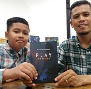 Buku Play Armada Terbit, Cerita Bocah 11 Tahun Miliki Novel Perdananya