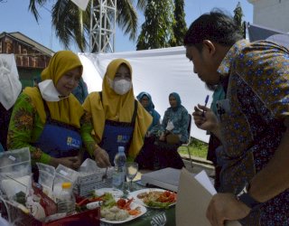 Gunakan Kompor Induksi, PKK Lutim dan PT PLN Gelar Lomba Masak Kudapan Ikan Inovasi Pencegahan Stunting