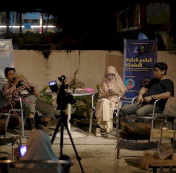 Membaca Seabad Karya Chairil Anwar di Rumah Oettara, Dua Pembicara Beri Perspektif Sastra dalam Puisi