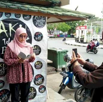 Cerita Pelopor Saya Telah Baca Puisi di Mingguraya, Ria Setiani Kembali Tampil