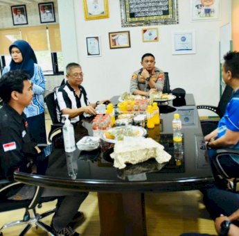 Beni Iskandar Sambut Kapolrestabes di Kantor PDAM Makassar