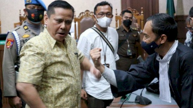 Irjen Pol Napoleon Bonaparte saat hadir di Persidangan. (Foto: Istimewa)