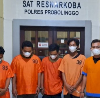 Polres Probolinggo Bekuk Lima Pengedar Narkoba, Lebih 72 Gram Sabu Disita
