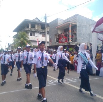Aksi Ratusan Pleton GJI Siswa SD, SMP, dan SMA di Wakatobi Gelitik Tawa Penonton