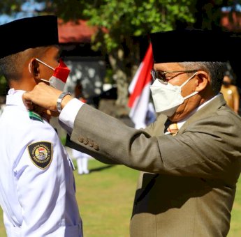 Kukuhkan Paskibraka Tingkat Kota, Taufan Pawe Jelaskan Makna Tema HUT RI ke-77