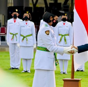 Presiden Joko Widodo Kukuhkan 68 Anggota Paskibraka 2022