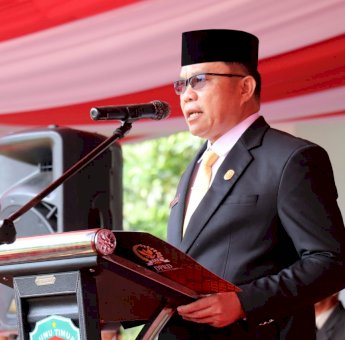 Ketua DPRD Luwu Timur Bacakan Teks Proklamasi di Upacara HUT ke-77 RI