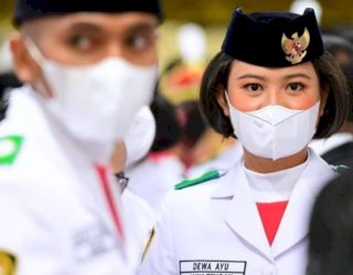 Ini Sosok I Dewa Ayu, Pembawa Baki Sang Saka Merah Putih Upacara HUT RI Ke 77 di Istana Negara