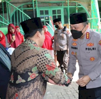 Pererat Ukhuwah Islamiyah, Polres Metro JakBar Kunjungi Ponpes Al Washilah