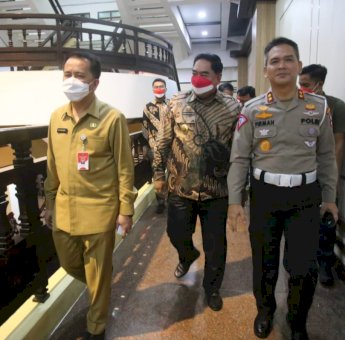 Abdul Hayat Hadiri Silaturahmi Kunjungan Kerja Tim Pembina Samsat Nasional