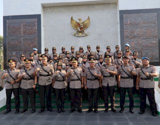 Sambut Hari Jadi Polwan ke-74, Polda Banten Ziarah ke Taman Makan Pahlwan