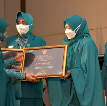 Peringatan HKG PKK Provinsi Sulsel Bertabur Bantuan dan Penghargaan