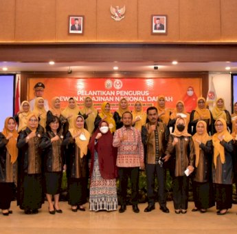 Naoemi Octarina Lantik Pengurus Dekranasda Sulsel Sisa Masa Bakti 2018 – 2023