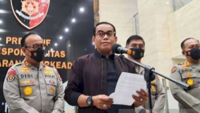 Direktur Tindak Pidana Umum Bareskrim Polri Irjen pol Andi Rian Djajadi Memberi Keterangan Persnya (Istimewa)