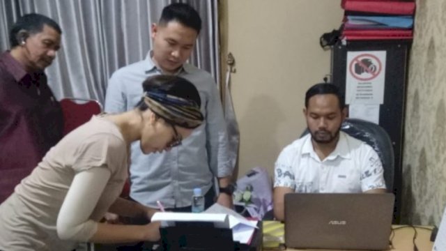 Nikita Mirzani Saat Berada di Polresta Serang Kota (Istimewa)